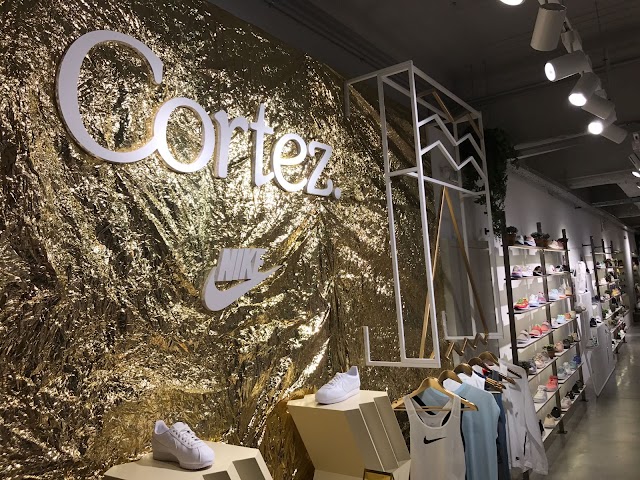 SUNE BY SUEÑOS NEGROS