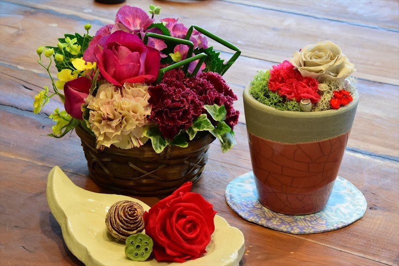 お花と雑貨の専門店GOLDEN GREEN