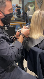 Photo n°14 de Excel Coiffure à Nérac (Salon de coiffure)