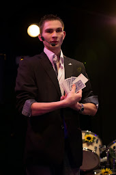 Photo n°2 de Alex magicien Allassac à Allassac (Salle de spectacles)