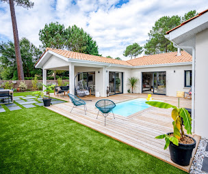 Photo n°3 de Waterpro - Piscines de France - Pisciniste Cognac (16) - Construction de piscine à Châteaubernard (Service d'analyse de l'eau)