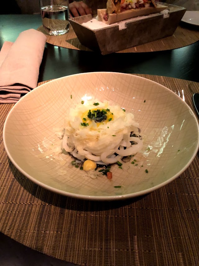 The CREEK, Bistro Chic