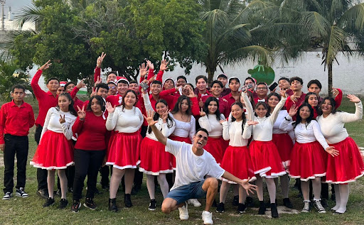 DK Latin Dance School - Salsa, Bachata y más…