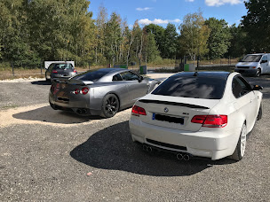 Photo n°5 de SB Auto à Fontenay-sur-Loing (Garage automobile)