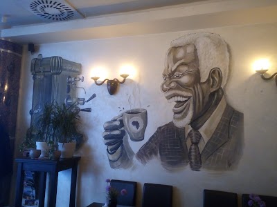 Photos of Coffee Anan
