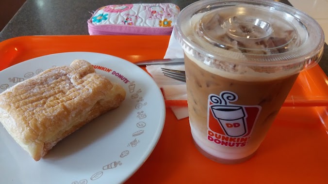 Dunkin' Donuts, Author: Yuli Think