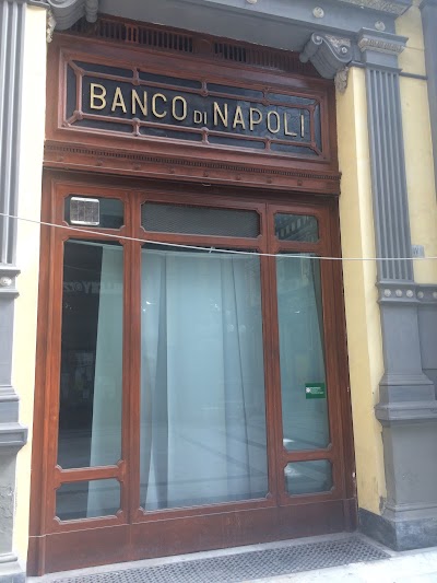 bank