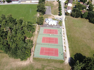 Photo n°10 de Tennis Club Buguois à Le Bugue (Club de tennis)