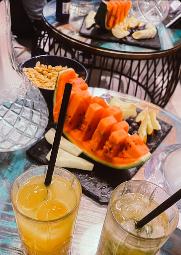 The Vibe Bar & Lounge