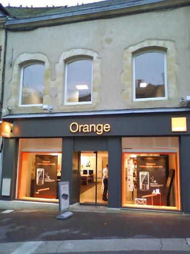 Boutique Orange - Paray Le Monial Gallery - France