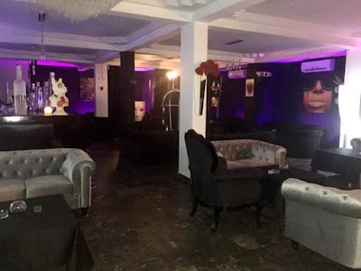 Photos of Le Mouv