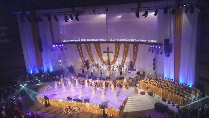 Gereja Bethel Indonesia Mawar Saron, Author: Eva Hendrika