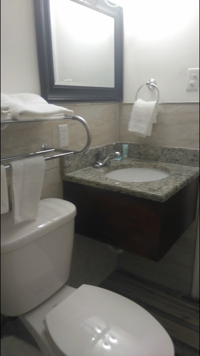 Photos of Three Oaks Motel