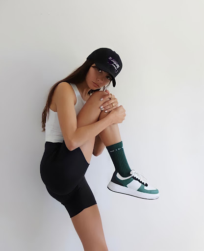 Douggio - Visual