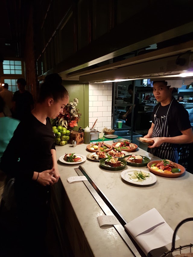 Groundstone Cafe