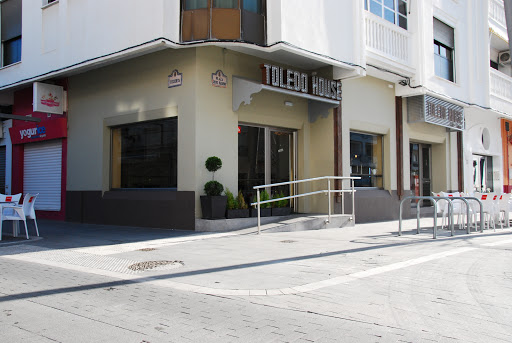 Toledo House Café Copas