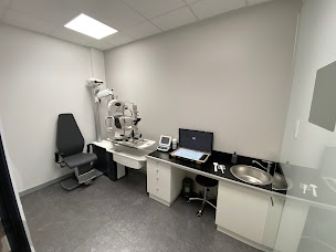 Photo n°14 de Opticien Aoste - Le Collectif des Lunetiers à Aoste (Magasin de lunettes de soleil)