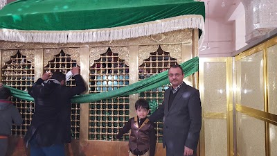 Photos of بنات الحسن المثنى (فاطمة ورقية)