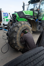 Photo n°15 de Point S à Laveyron (Concessionnaire automobile)