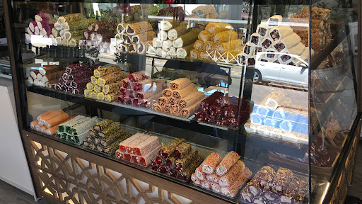 ROXOLANA coffee & sweets