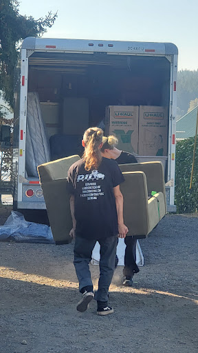 D11 Moving - Visual