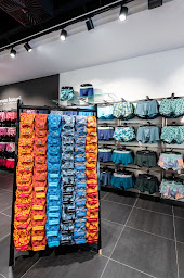 Photo n°4 de bruno banani Store Roppenheim The Style Outlets à Roppenheim (Magasin de vêtements)