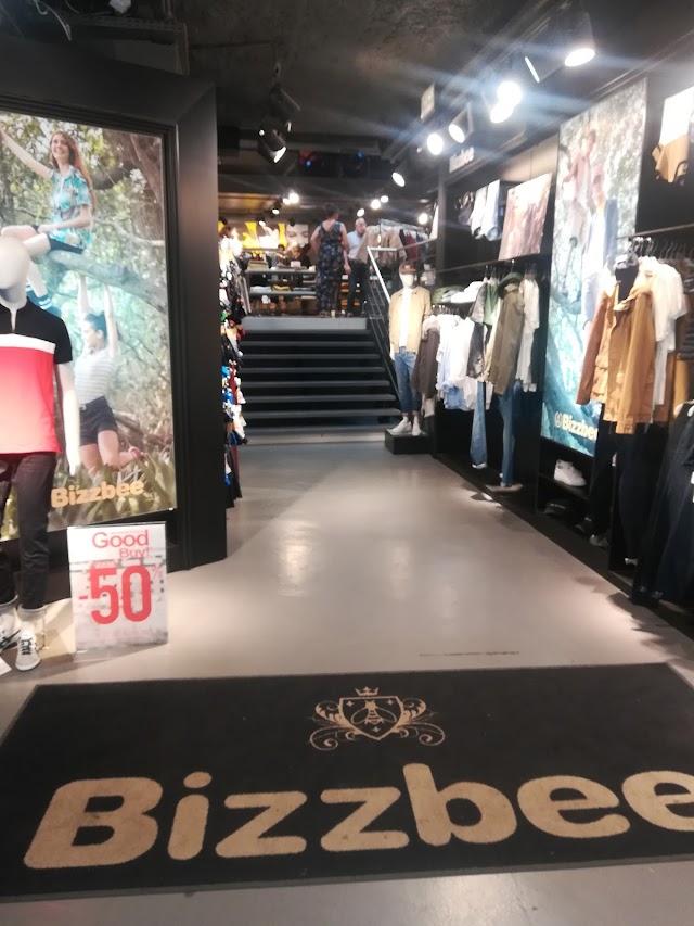 BIZZBEE LILLE PLACE DES PATINIERS