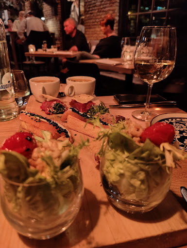 Restaurant Hugo Gallery - Netherlands