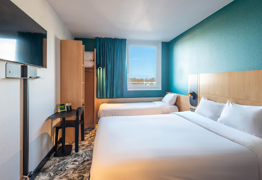 B&B HOTEL Calais Terminal Cité de l'Europe 3 étoiles - Thumbnail