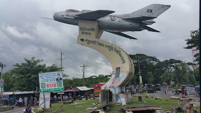Photos of University Square