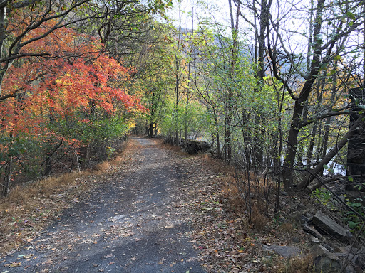 D & L Trailhead - Thumbnail