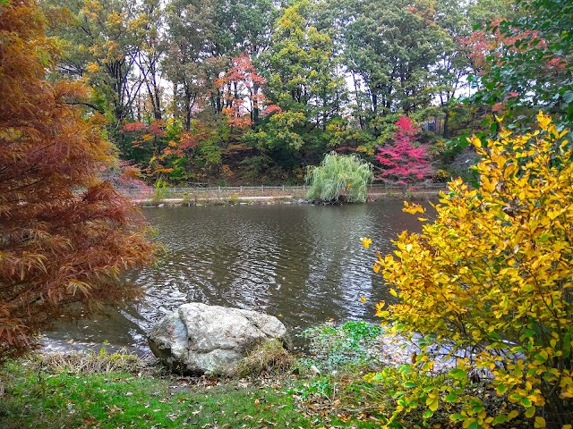 Clove Lakes Park