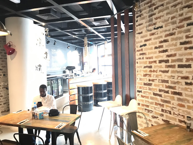 مطعم ميتبولرز - Restaurant