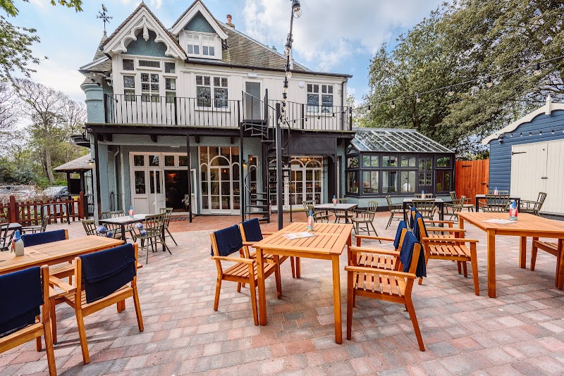 Brewhouse & Kitchen - Worthing photo 3
