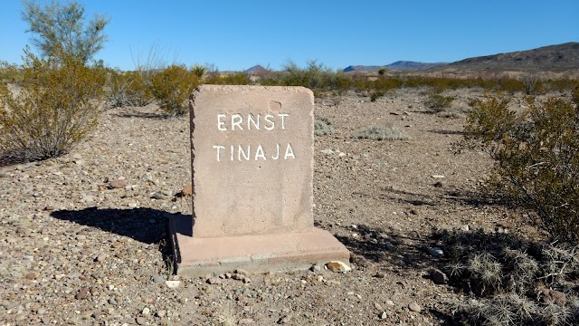Ernst Tinaja