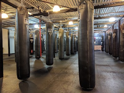 TITLE Boxing Club Grandview