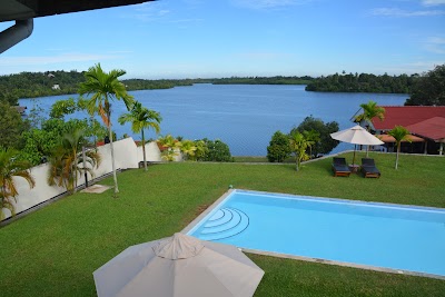 Photos of Kalla Bongo Lake Resort