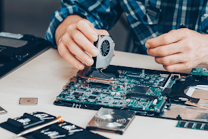 Photo n°1 de JulienPC à Saint-Roch (Magasin d'informatique)