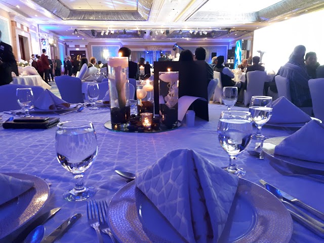 The Nile Ritz Carlton Hotel, Cairo , Commercial Annex