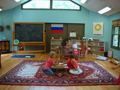 Mead Montessori School