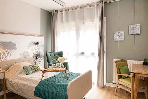 Photo de Ehpad Korian Les Ajoncs à Saint-Georges-du-Bois (17700)