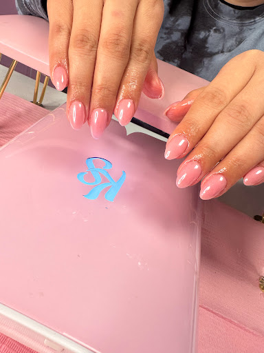 MADYNAILS - Thumbnail