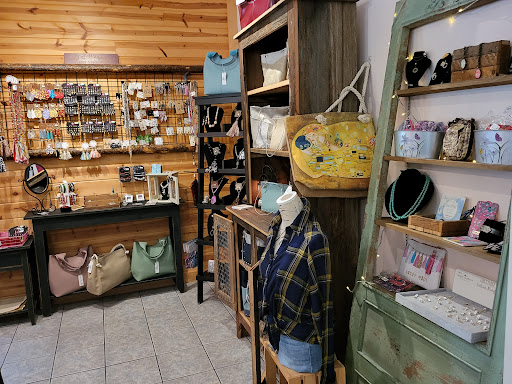 Dove's Outlet Village - Thumbnail