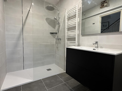Photo de GCR Rénovation | Plombier, chauffagiste & travaux de rénovation à Bodilis (29400)