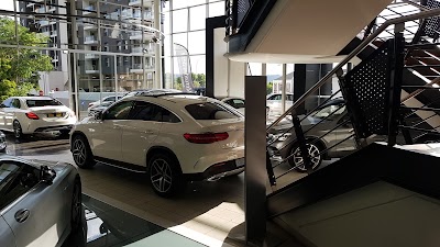Photos of Mercedes-Benz Rosebank