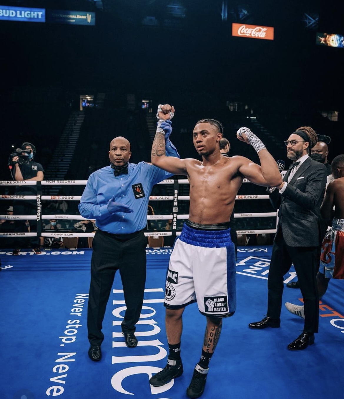 The Lion’s Den Boxing Gym boxing gym in Pittsburg, California, United States - training facility photo 2