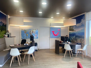 Photo n°2 de Agence de voyage TUI STORE Biarritz à Biarritz (Voyagiste)