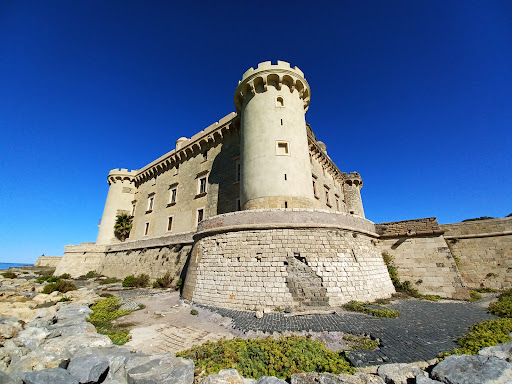 Odescalchi Castle - Visual