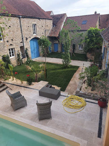 Photo de ROCA PAYSAGE - SEMUR-EN-AUXOIS à Semur-en-Auxois (21140)