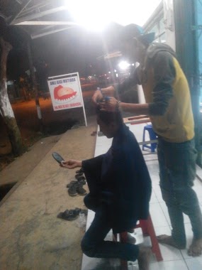 Pangkas Rambut Mas Broo, Author: arga nagara